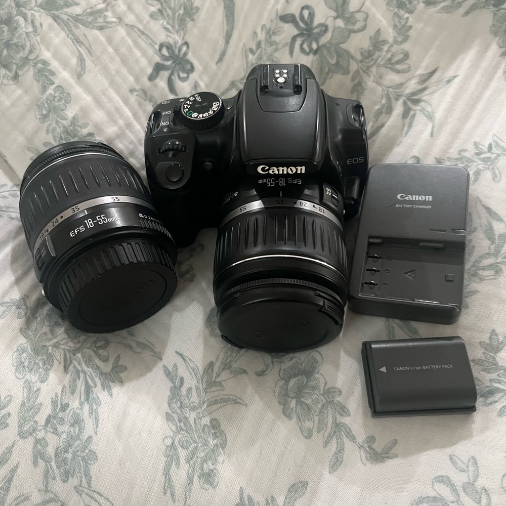 Canon DSLR Camera EOS Rebel Xti with Dual Lens Kit - Black
